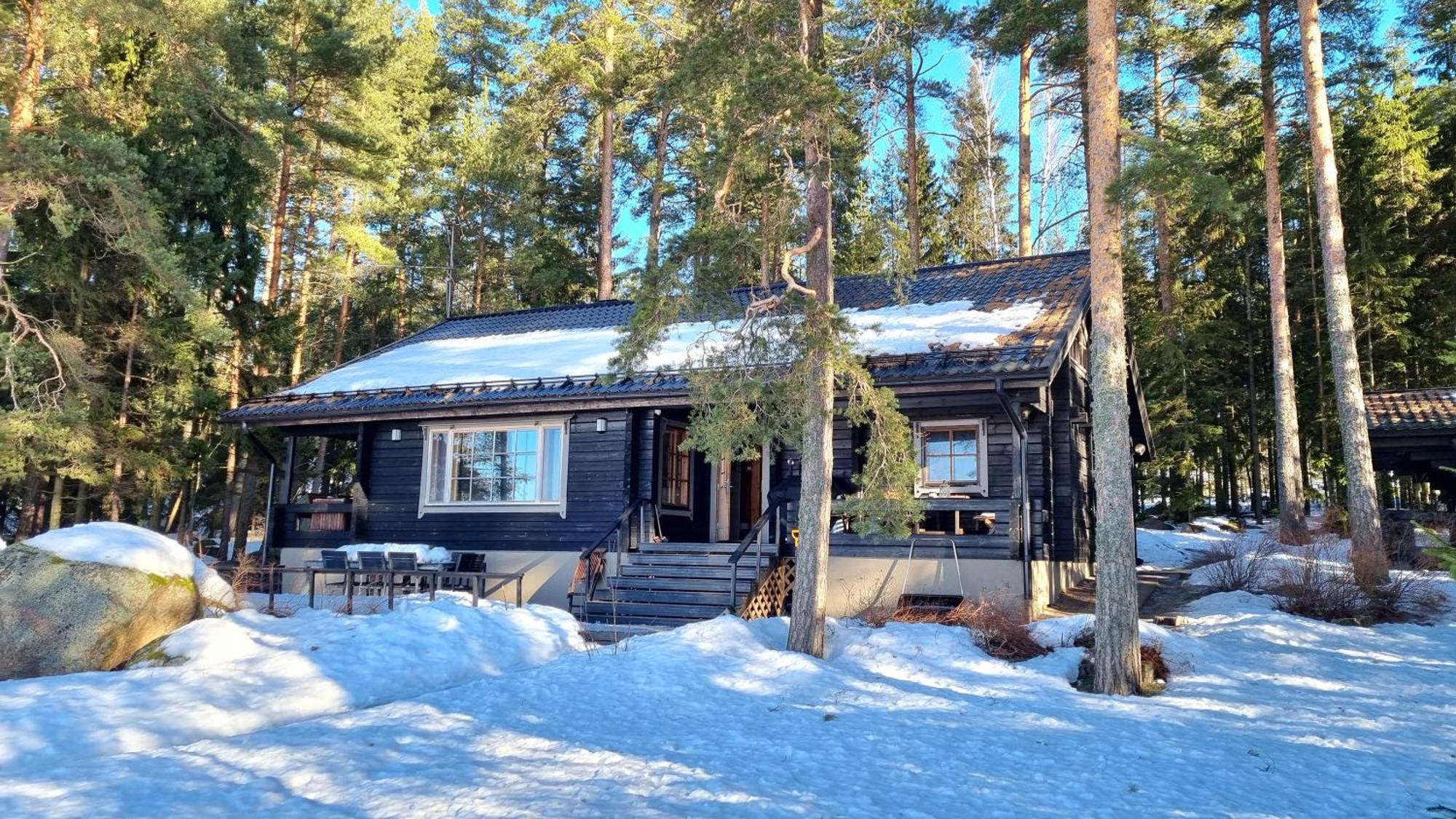 Villa Skitunaes Pyhtaa 外观 照片